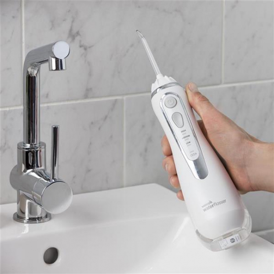 White Cordless Advanced Water Flosser (WP-560)
